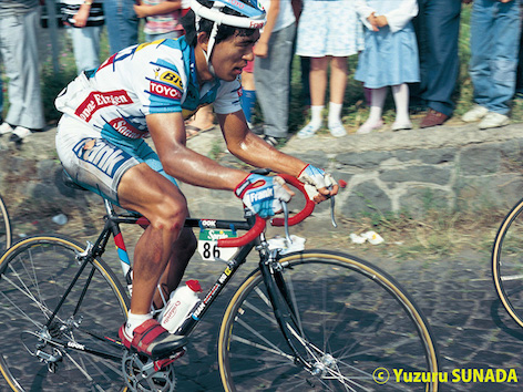 20 May1990  73rd Giro d'Italia Stage 02 : Consilina - Vesuvio ICHIKAWA Masatoshi (JPN) Frank - Toyo, at Vesuvio Photo : Yuzuru SUNADA / Slide / Pro Scan